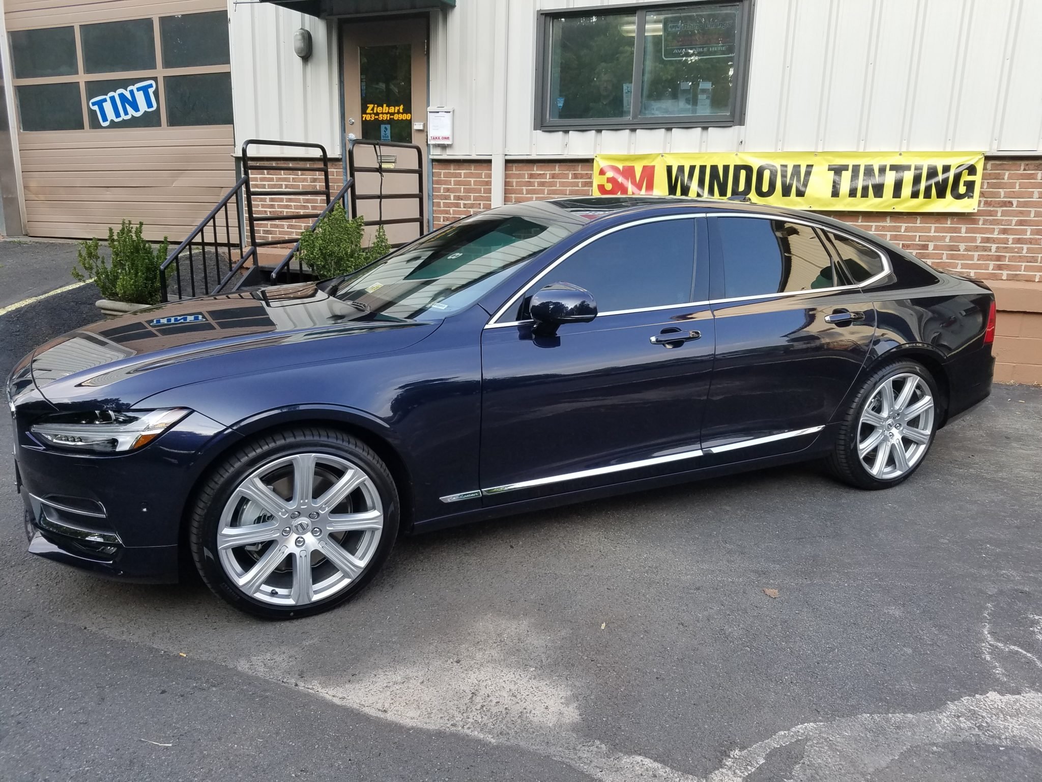 Family SUV protection service in Fairfax VA