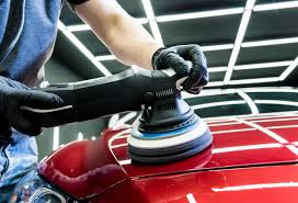 Vehicle polishing during professional detailing service